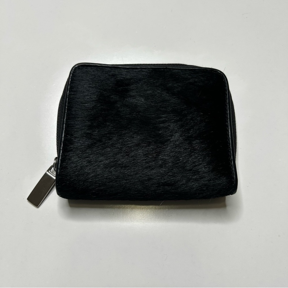 Black Wilsons Genuine Leather Cowhide Style Wallet With Zipper Great Condition